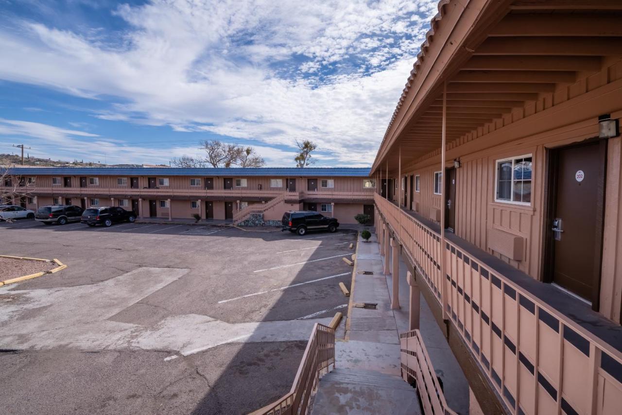Oyo Hotel Globe / Miami Az - Highway 60 外观 照片